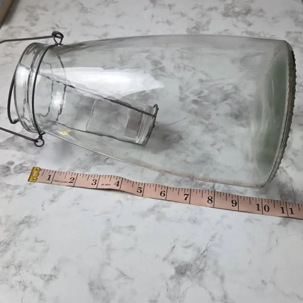 Glass Lantern‎